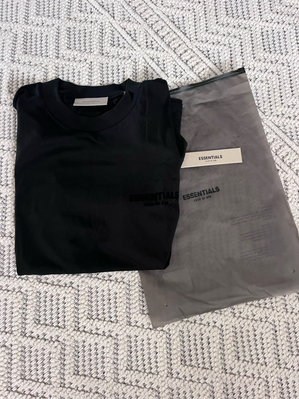 Fear of God Essentials Black Crew Neck T-Shirt
